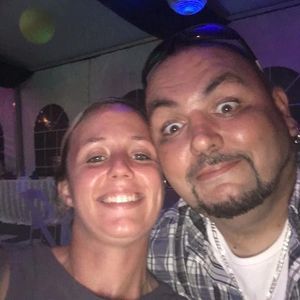 Meet your Posher, Kris n tanya